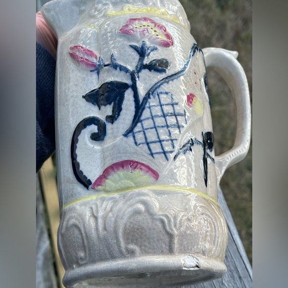 Rare 1880s Antique Victorian English Majolica Pitcher Cream w Lovely Flowers 🌺 - Picture 10 of 17